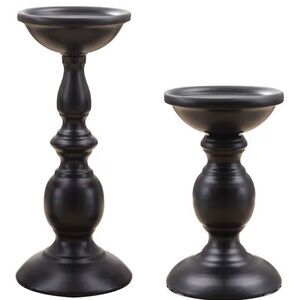 NWOT Pillar candle holders, set of 2